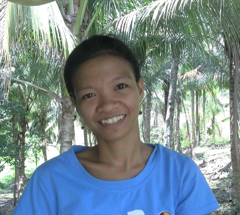 Veronica Constantino is a 17 years old out-of-school youth of Barangay Sta. Maria, General Luna, Quezon. She is among the volunteers who helped implement ... - 8-130504_young